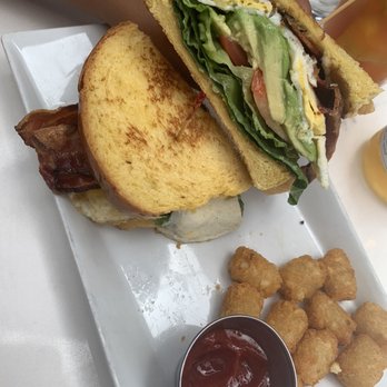26 Beach Restaurant - Breakfast Sandwich - New American Near Me - Venice, California