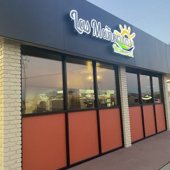 Las Mañanitas - Outside of the building - Mexican Near Me - Clovis, California