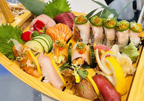 Hi 5 Sushi by null