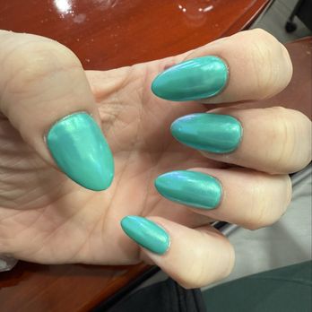 Sweetie Pie Nails - Chrome nails - Nail Salons Near Me - Las Vegas, Nevada
