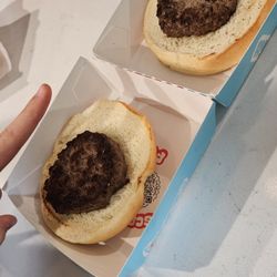 MrBeast Burger