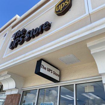 The UPS Store - Front entrance - Printing Services Near Me - Fort Lauderdale, Florida