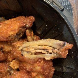 Pizza Hut - How hot wings were delivered.