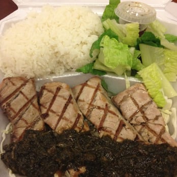 North Shore Grinds - Seared Ahi with Cilantro Pesto Sauce [~$11] - Hawaiian Near Me - Honolulu, Hawaii