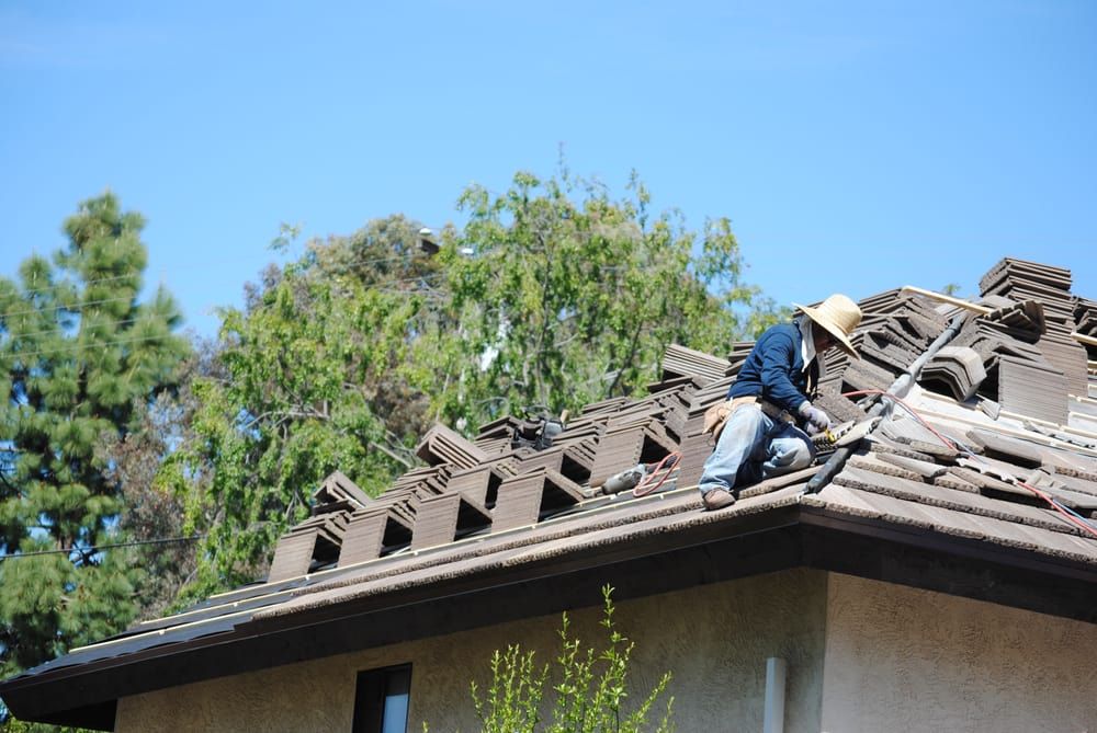 Slide of Roofing Pros Calabasas
