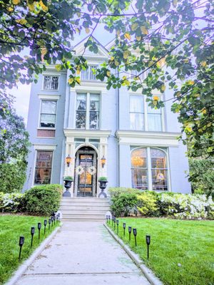 Louisville Historic Tours by null