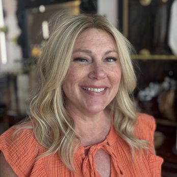 Volt On Main - Lace front wig on this gorgeous girlie - Hair Salons Near Me - Lakeway, Texas Volt On Main - Lace front wig on this gorgeous girlie - Hair Salons Near Me - Lakeway, Texas