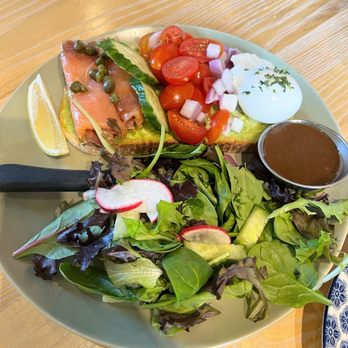 The Hen - Salmon avocado - Breakfast & Brunch Near Me - Ann Arbor, Michigan The Hen - Salmon avocado - Breakfast & Brunch Near Me - Ann Arbor, Michigan