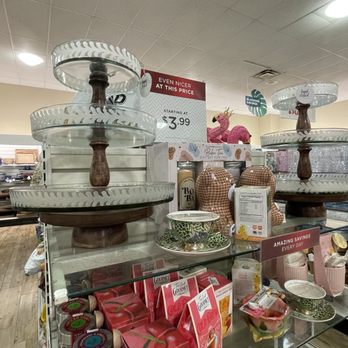 Home Goods - Home Decor Near Me - Walnut, California Home Goods - Home Decor Near Me - Walnut, California
