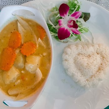 Thai Palace - Massaman Curry Lunch - Thai Near Me - Bradenton, Florida