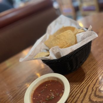 Avila's El Ranchito - Chips & Salsa - Mexican Near Me - Huntington Park, California Avila's El Ranchito - Chips & Salsa - Mexican Near Me - Huntington Park, California