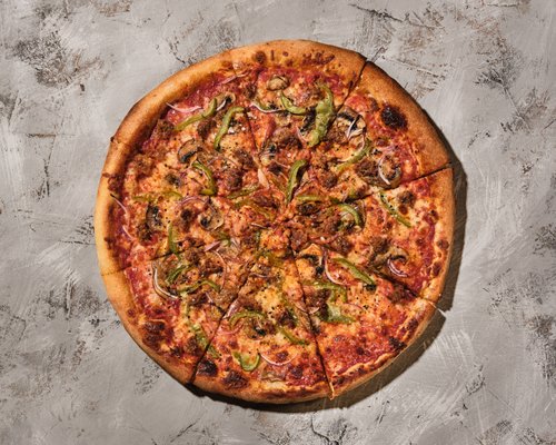 Fat Lip Pizza & Beer by null