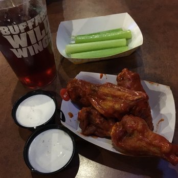 Buffalo Wild Wings - Traditional hot wings + sweet tea. - American Near Me - Norfolk, Virginia Buffalo Wild Wings - Traditional hot wings + sweet tea. - American Near Me - Norfolk, Virginia
