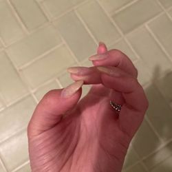 Michelle Nails No 2. - 把你的手给做出血了!