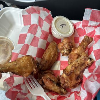 Dickey's Barbecue Pit - I asked for all flats yall said you couldn't cool but really one flat is nuts - Barbeque Near Me - Springfield, Missouri
