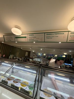 Heap's Ice Cream by null