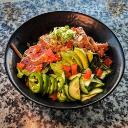 The Bowl Ramen & Izakaya - Fresh tuna tataki salad!