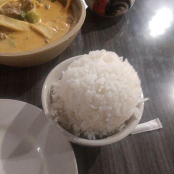 Silver Spoon Thai Restaurant - Cup of steam Thai jasmine white rice - Thai Near Me - Chicago, Illinois Silver Spoon Thai Restaurant - Cup of steam Thai jasmine white rice - Thai Near Me - Chicago, Illinois