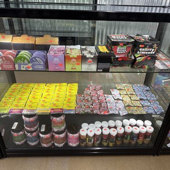 BLUE LAGOON SMOKE SHOP - Updated May 2026 - 16 Photos - 2694 Old Nashville  Hwy, McMinnville, Tennessee - Vape Shops - Yelp