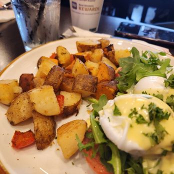 Twisted Fork Brunch Company - Florentine Benny - Breakfast & Brunch Near Me - Bellmore, New York Twisted Fork Brunch Company - Florentine Benny - Breakfast & Brunch Near Me - Bellmore, New York