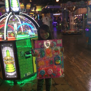 Jungle Fun Island - Jungle fun has great prize options at an affordable ticket prize. - Arcades Near Me - Honolulu, Hawaii