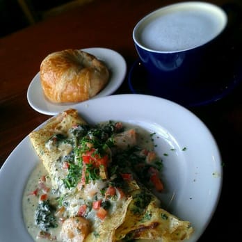 la Madeleine - Shrimp Florentine Crepe. Creamy, shrimpy, garlicy deliciousness! - Bakeries Near Me - Houston, Texas la Madeleine - Shrimp Florentine Crepe. Creamy, shrimpy, garlicy deliciousness! - Bakeries Near Me - Houston, Texas
