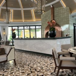 Indoor dinning