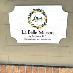 La Belle Maison - Front of building.