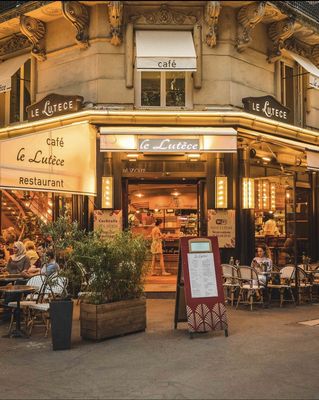 Le Lutèce by null
