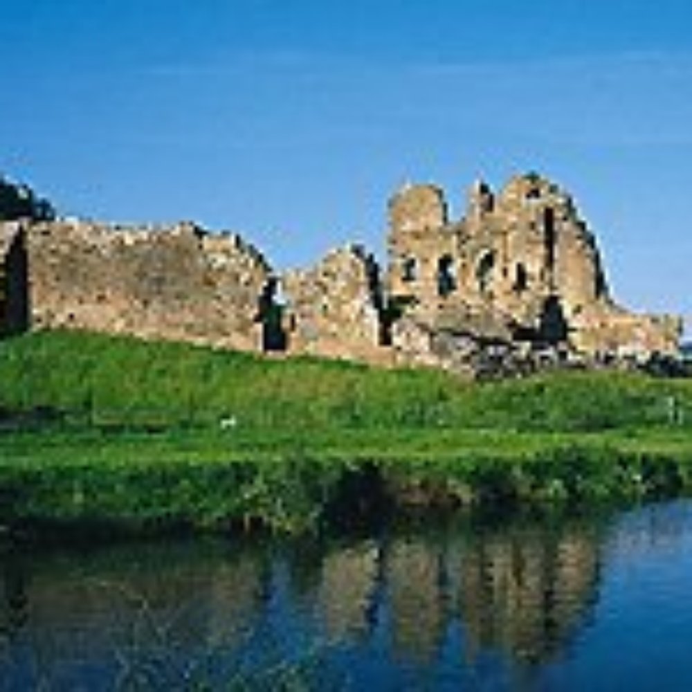 Ogmore Castle - http://www.cadw.wales.gov.uk/default.asp?id=6&PlaceID=100# - Castles Near Me - Bridgend, BGE