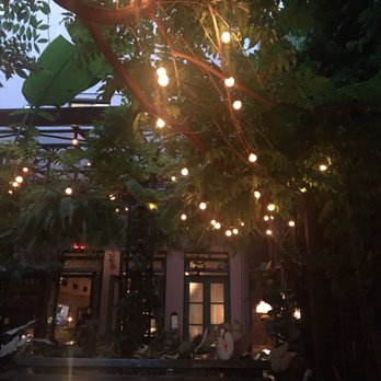 Maison Premiere - Seafood Near Me - Brooklyn, New York Maison Premiere - Seafood Near Me - Brooklyn, New York