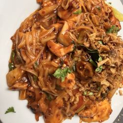 Auntie Joy's Springrolls and Catering Services - Chicken Pad Thai