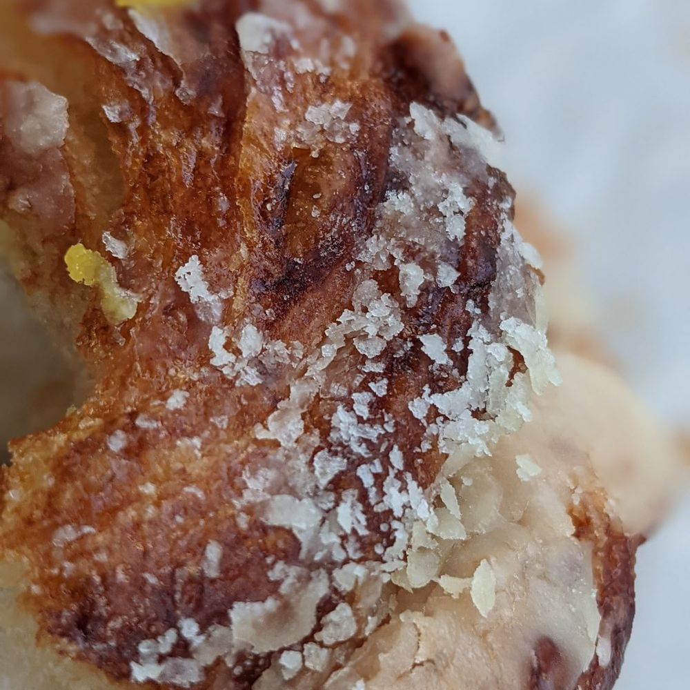 Himalayan Coffee - Orange cinnamon roll - Coffee & Tea Near Me - Seattle, Washington
