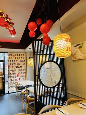 Taste of Mulan Asian Fusion by null