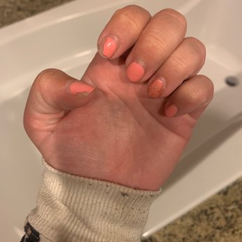 Happy Nails & Spa - 2 chipped nails - Nail Salons Near Me - Costa Mesa, California Happy Nails & Spa - 2 chipped nails - Nail Salons Near Me - Costa Mesa, California