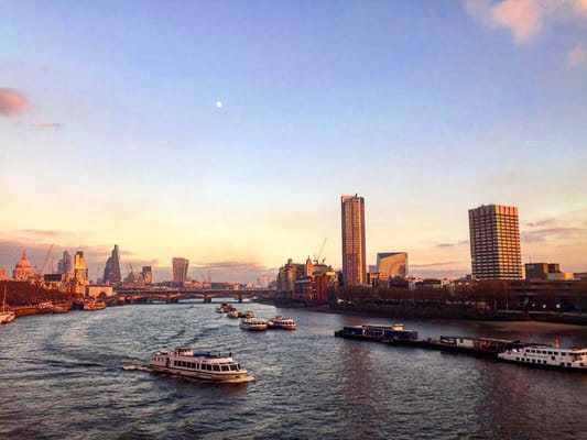 Waterloo Bridge by null