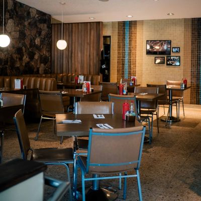 Clark Street Diner by null