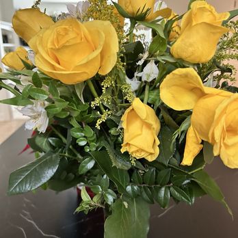 Williams Flower & Gift - Dying flowers - Florists Near Me - Hillsboro, Oregon Williams Flower & Gift - Dying flowers - Florists Near Me - Hillsboro, Oregon