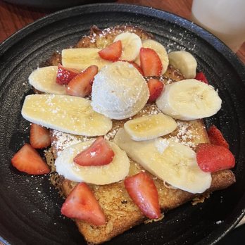 Xulo Coffee Bar - Coffee & Tea Near Me - Elk Grove, California