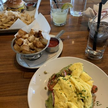Siena Tavern - Avocado Toast - Italian Near Me - Chicago, Illinois Siena Tavern - Avocado Toast - Italian Near Me - Chicago, Illinois