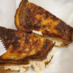 Centurion Cafe - Tuna melt