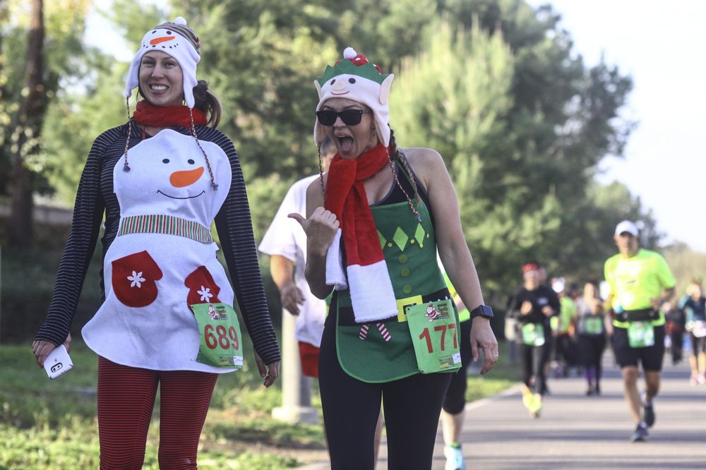 Renegade Santa Run Logo