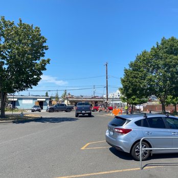 Pavingstone Supply - Front area. - Building Supplies Near Me - Seattle, Washington Pavingstone Supply - Front area. - Building Supplies Near Me - Seattle, Washington