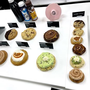 Crumbl - Novi - Bakeries Near Me - Novi, Michigan