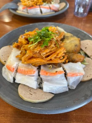 Bánh Cuốn Tây Hồ 2 by null