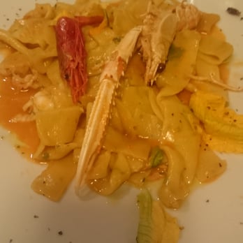 Pani E Pesci - Scialatelli con crostacei,fiori di zucca e zeste di limone - Sardinian Near Me - Rome, RM