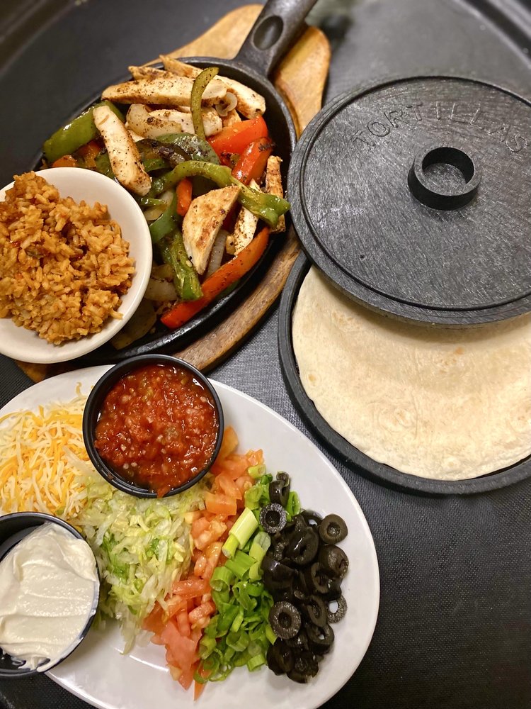 VILLAGE GRILLE Updated October 2024 129 Photos & 184 Reviews