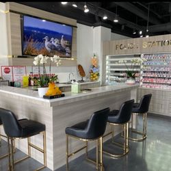 Coco Nail Bar