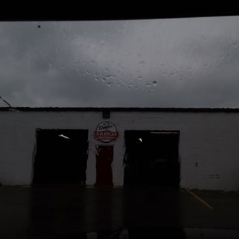 Dave's Garage - Rainy day at Dave's Garage - Auto Repair Near Me - Traverse City, Michigan Dave's Garage - Rainy day at Dave's Garage - Auto Repair Near Me - Traverse City, Michigan