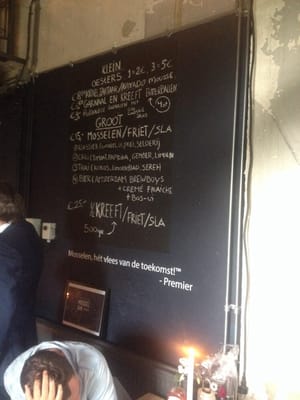 Mossel & Gin by null